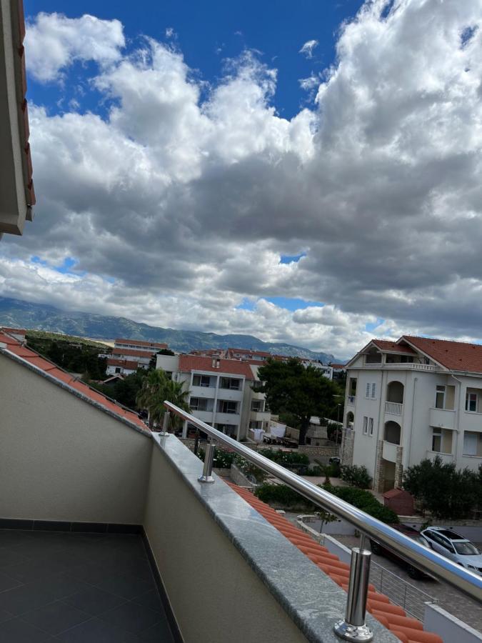 Florena โนวาลยา ภายนอก รูปภาพ